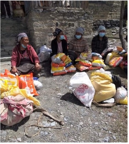 Some of the Manang residents picking up their food rations